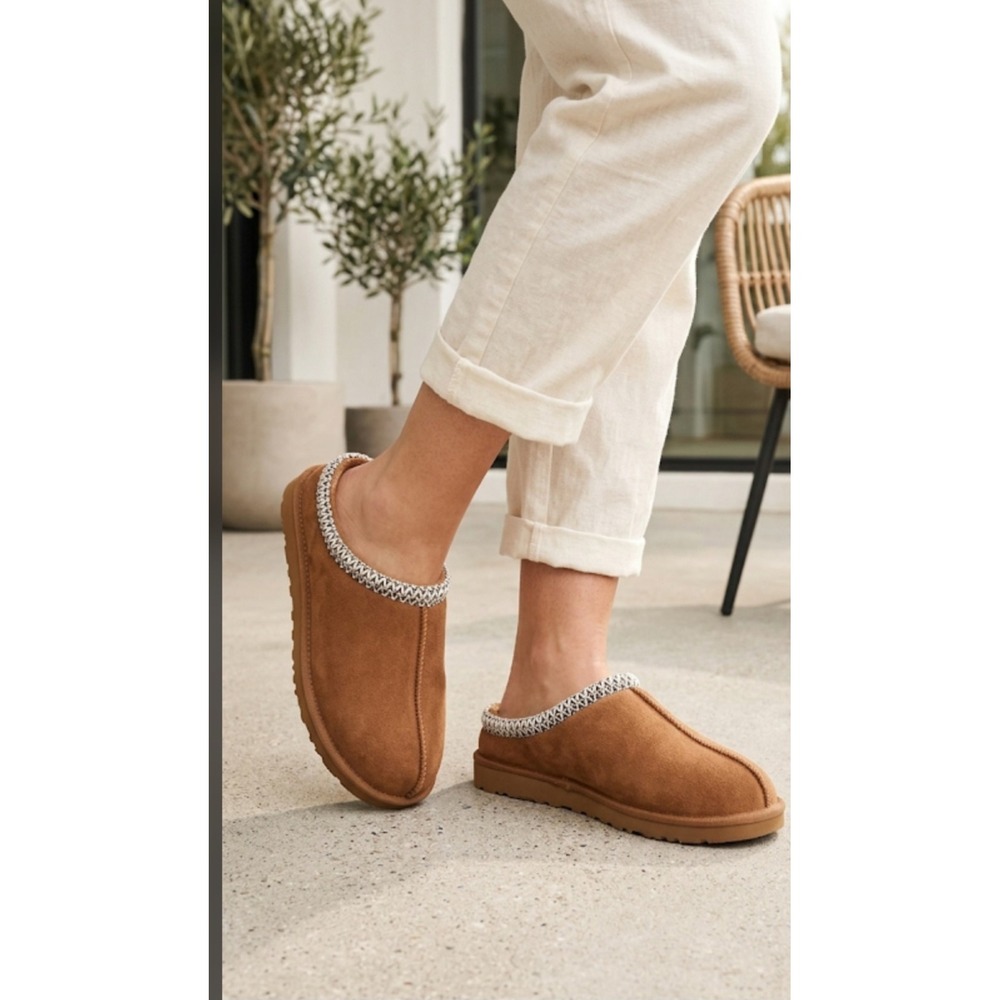 Madden Women slip-on slippers in tan suede white and grey braided collar Size 12